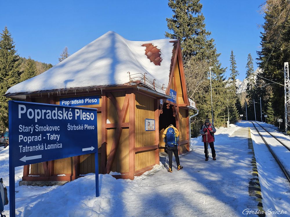 Popradzki Staw: Stacja kolejowa Popradské Pleso