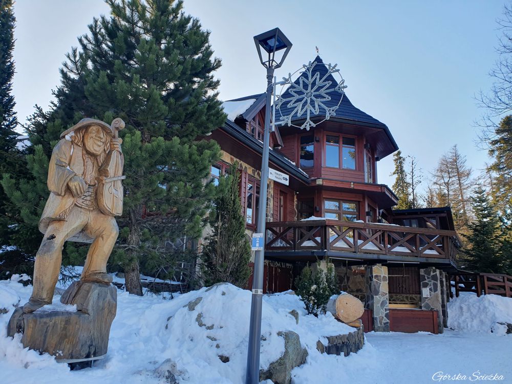 Szczyrbskie Jezioro: Kawiarnia przy Szczyrbskim Jeziorze