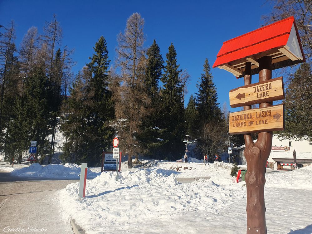 Szczyrbskie Jezioro: Jeden z kierunkowskazów